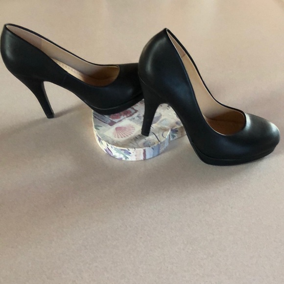 🌸New Black Heels..NWOT - Picture 3 of 7
